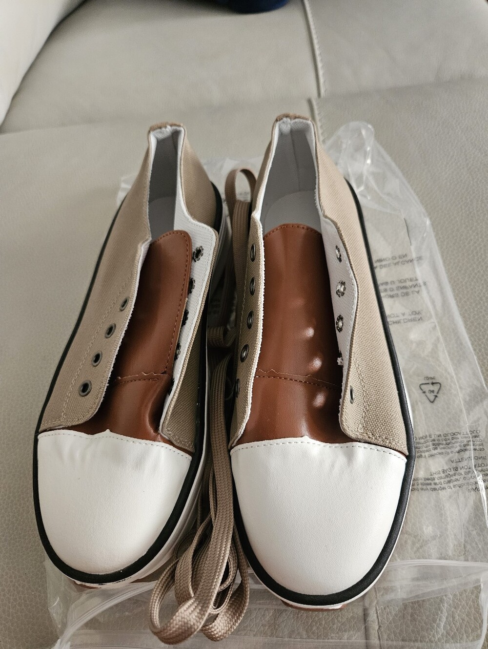 Tan Canvas Sneaker - Classic Low Top NWT, Sz 8 $18